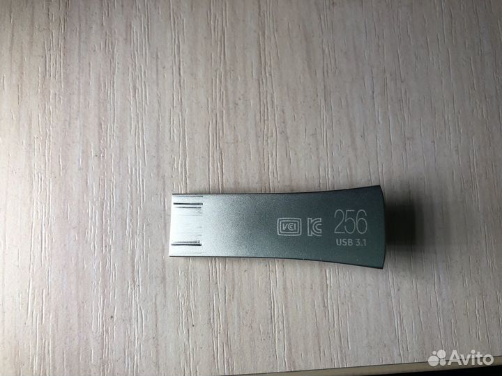 Флешка Sumsung 256gb