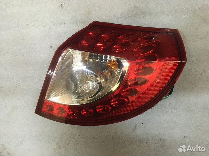 Фонарь задний правый (Geely Emgrand X7)