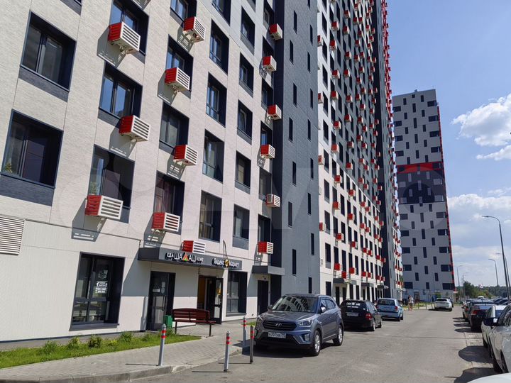 2-к. квартира, 52 м², 18/25 эт.