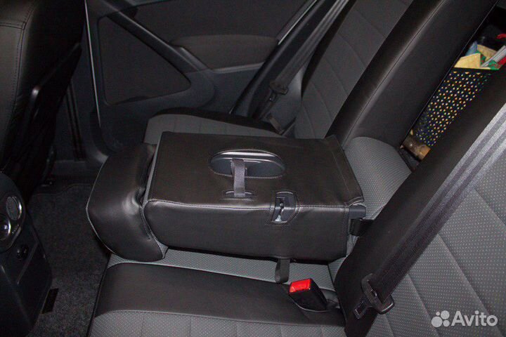 Чехлы из экокожи Автопилот на Фольцваген Тигуан