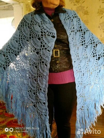 Шаль ажурная новая