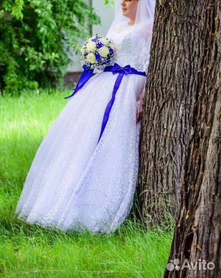 Свадебное платье