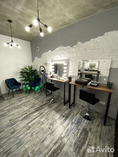 Аренда рабочего места визажиста бровиста