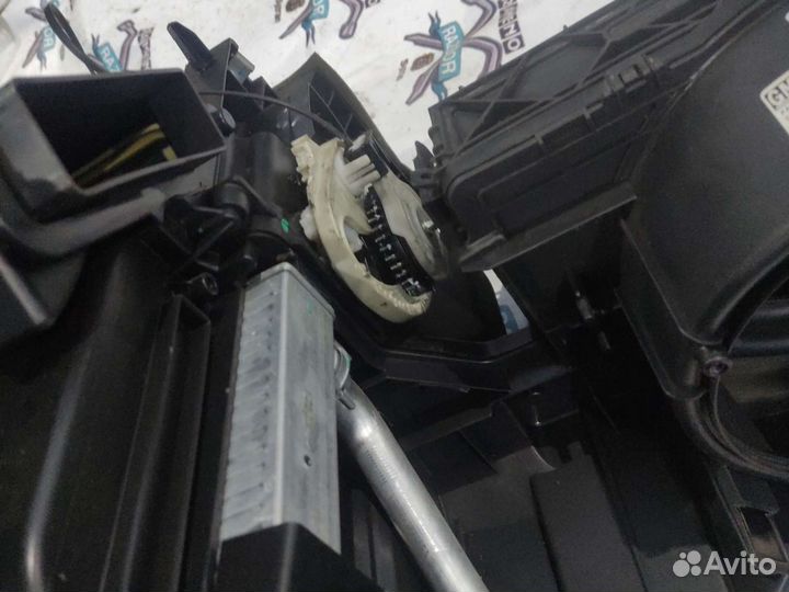 Корпус отопителя Chevrolet Aveo T300