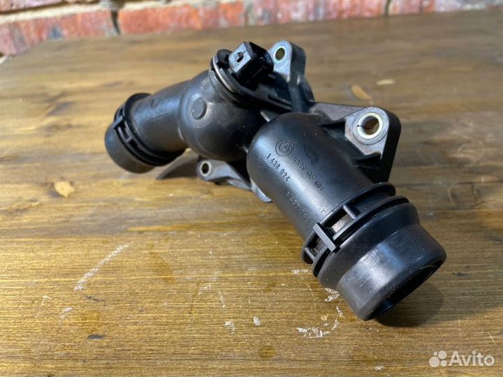 Термостат Bmw X5 E53 M54B30 2006