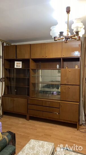 Шкаф сервант