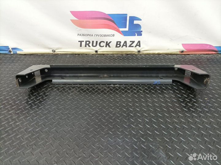 Кронштейн задних амортизаторов