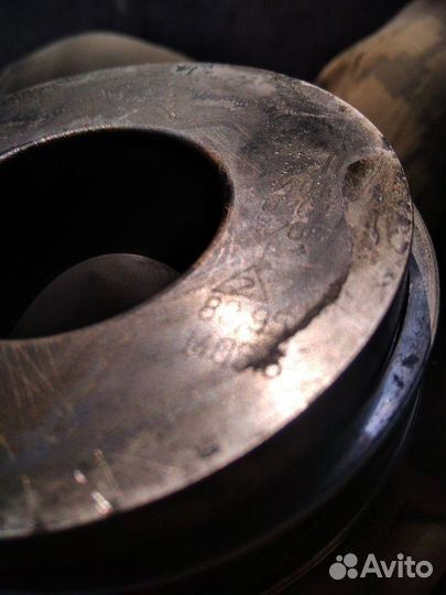 Поршня VW Passat B6 BKP 2л TDI