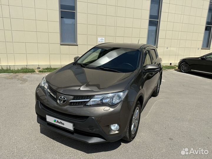 Toyota RAV4 2.0 CVT, 2015, 156 000 км