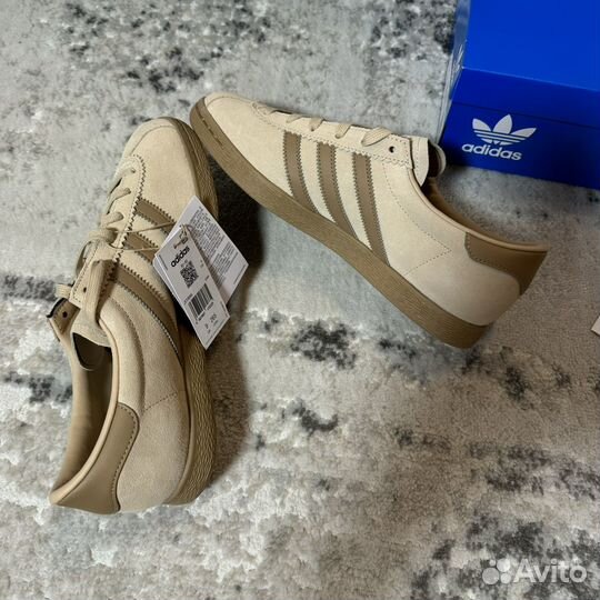 Кроссовки Adidas Originals Stadt новые