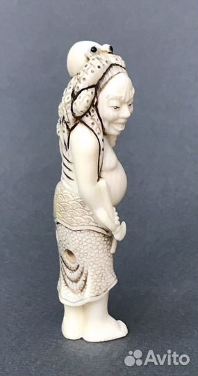 Фигура резная, нэцкэ, 1940-50 годы, япония