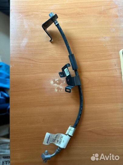 Шланг тормозной Escalade, Cadillac