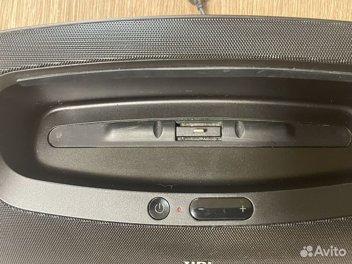 JBL onbeat mini для iPad