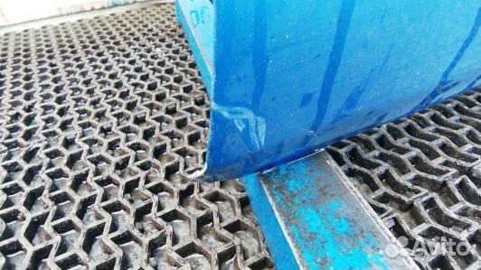 Дверь передняя правая ford fiesta 6 (3BR04E201)