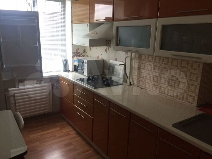 2-к. квартира, 45 м², 4/9 эт.