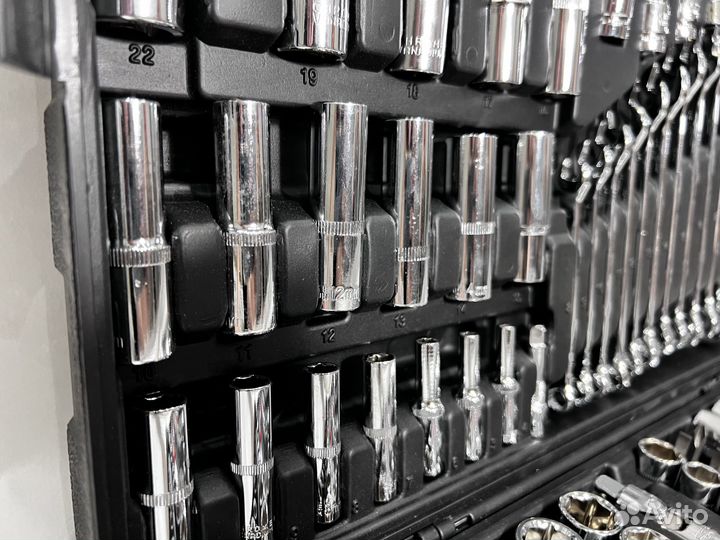 Набор инструментов 219