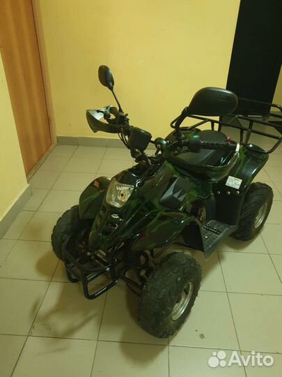Детский квадроцикл на аккумуляторе
