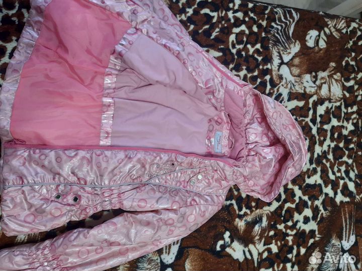 Куртка на девочку