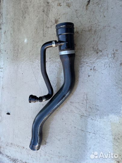 Бмв 1 f20 патрубок системы охлаждения