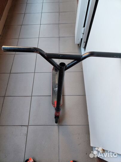 Трюковой самокат