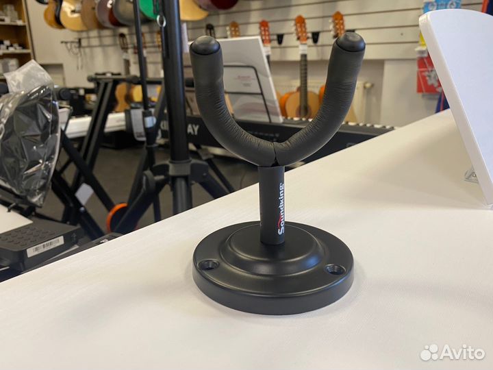 Soundking DG006 Держатель настенный для гитары