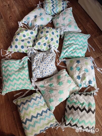 Бортики в кроватку