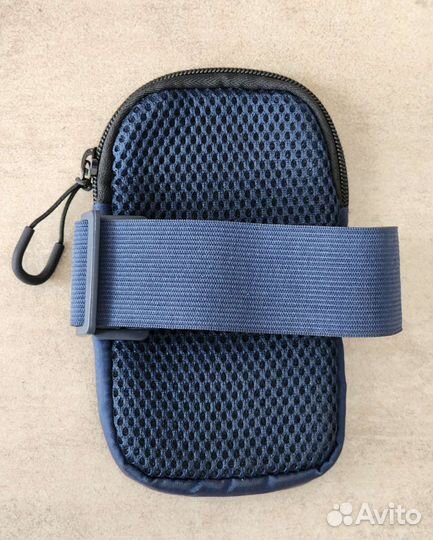 Чехол для телефона на руку