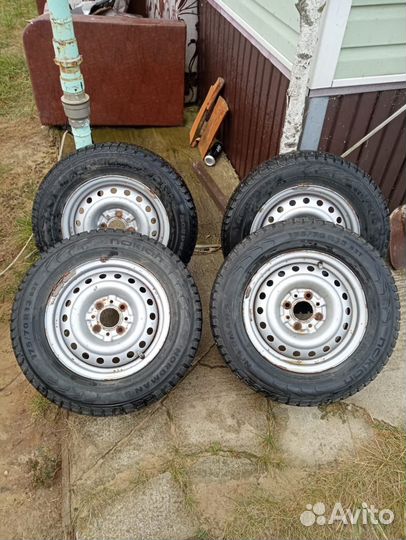 R13 Nordman 5 175/70, PCD 4x98 DIA 12