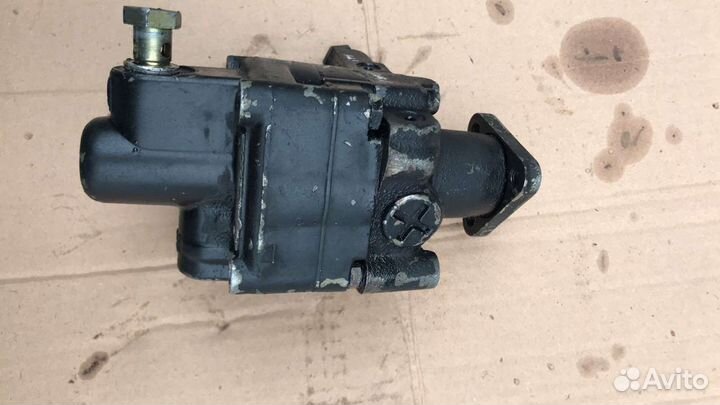Насос гидроусилителя бмв м51