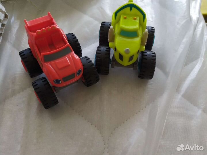 Вспыш и чудо машинки