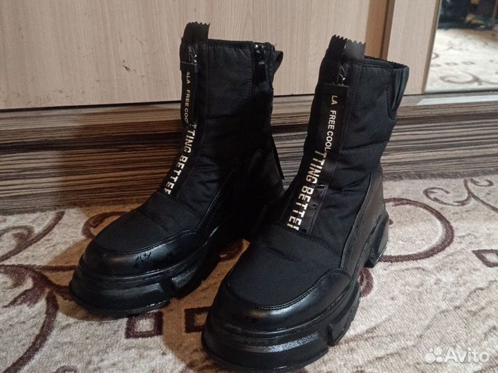 Ботинки женские зимние 38 размера бу