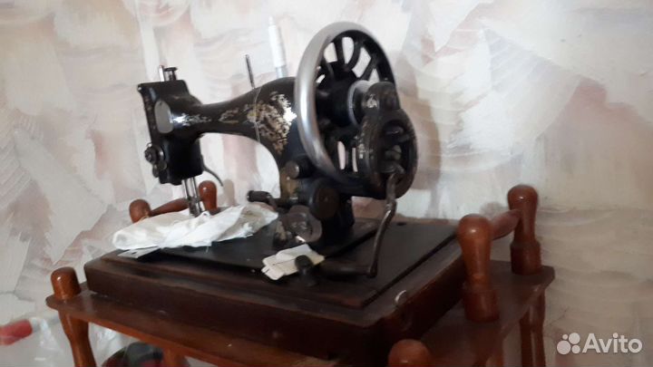 Швейная машина Singer