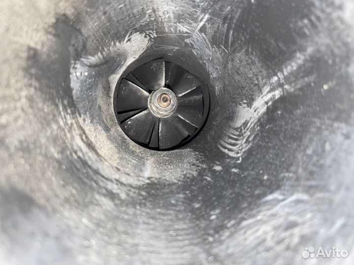 Турбокомпрессор турбина Volvo S80 S60 XC70 2.0D P3