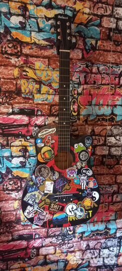 Акустическая гитара