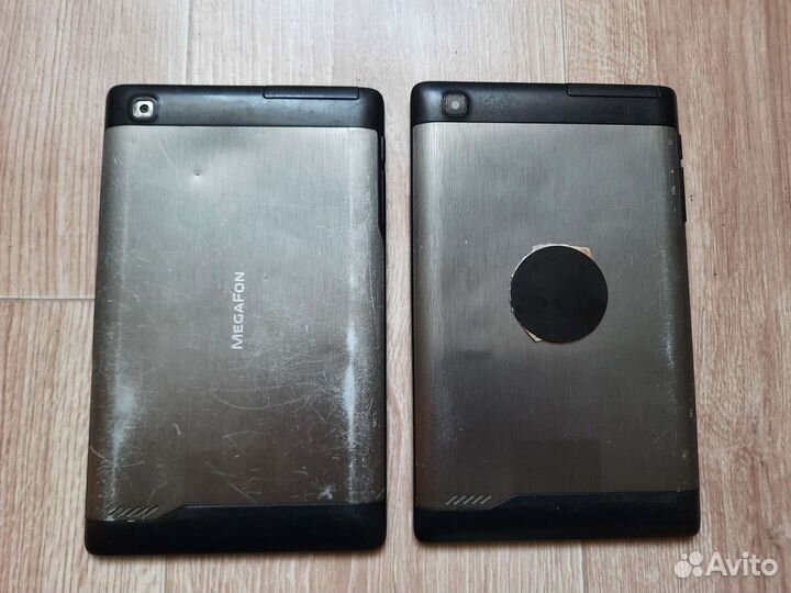 2 планшета мегафон