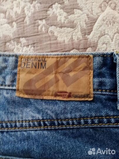 Джинсовые шорты