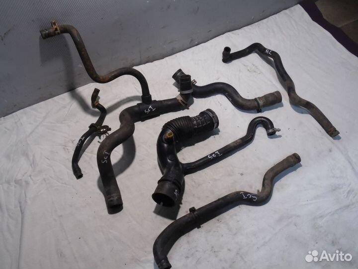 Шланг радиатора Рено Меган Сценик 1