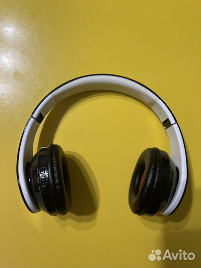 Беспроводные наушники