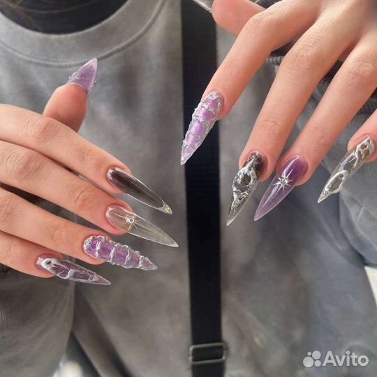 Наращивание, корейский маникюр, креативный дизайн