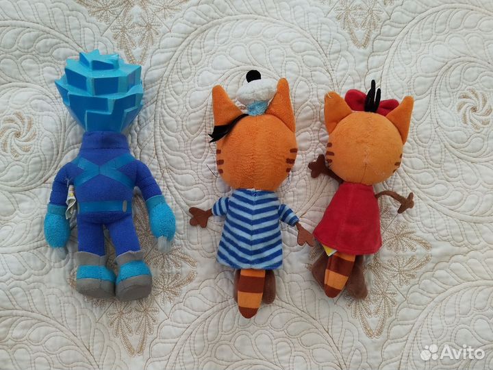 Три кота, Фиксики, Карамелька, Коржик, Нолик