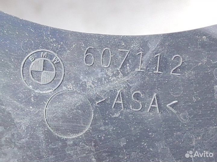 Рамка зеркала заднего вида правая Bmw X5 E70 рест