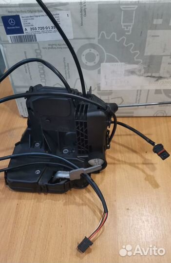 Замок двери mercedes w203