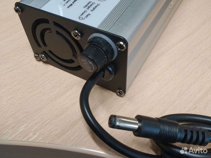 Зарядное устройство для li-ion аккумулятора