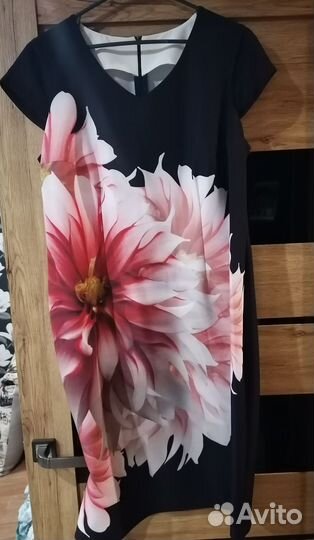 Платье женское