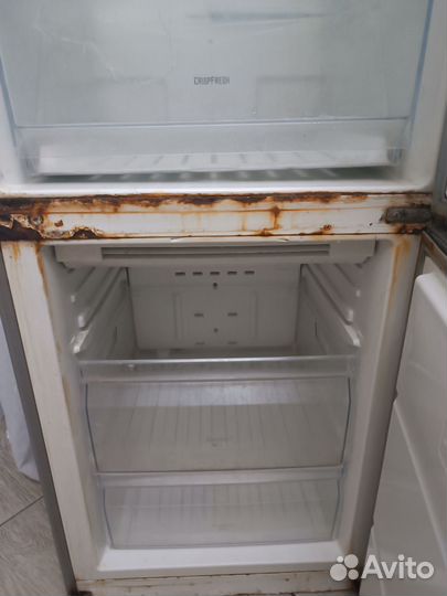 Холодильник бу Electrolux 2м на запчасти