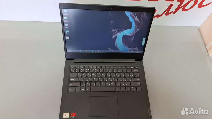 Новый быстрый ноутбук Lenovo V14 2021 год