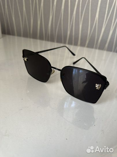 Солнцезащитные очки