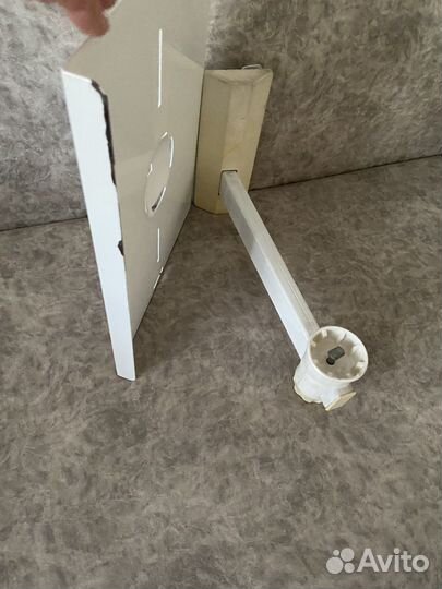 Подставка кронштейн под телевизор