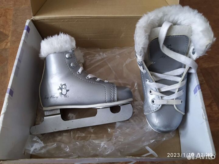 Коньки двухполозные 28 размер