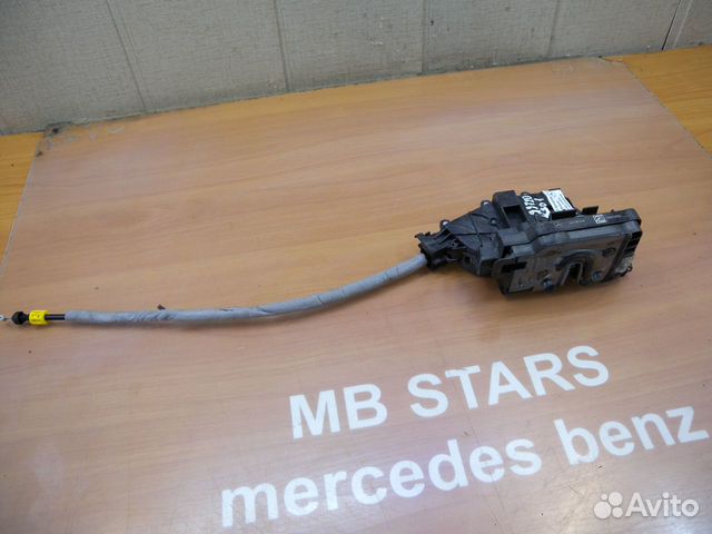 Замок двери передний левой Mercedes W213 Мерседес